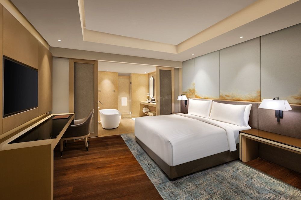 undefined Indore Marriott Hotel 6