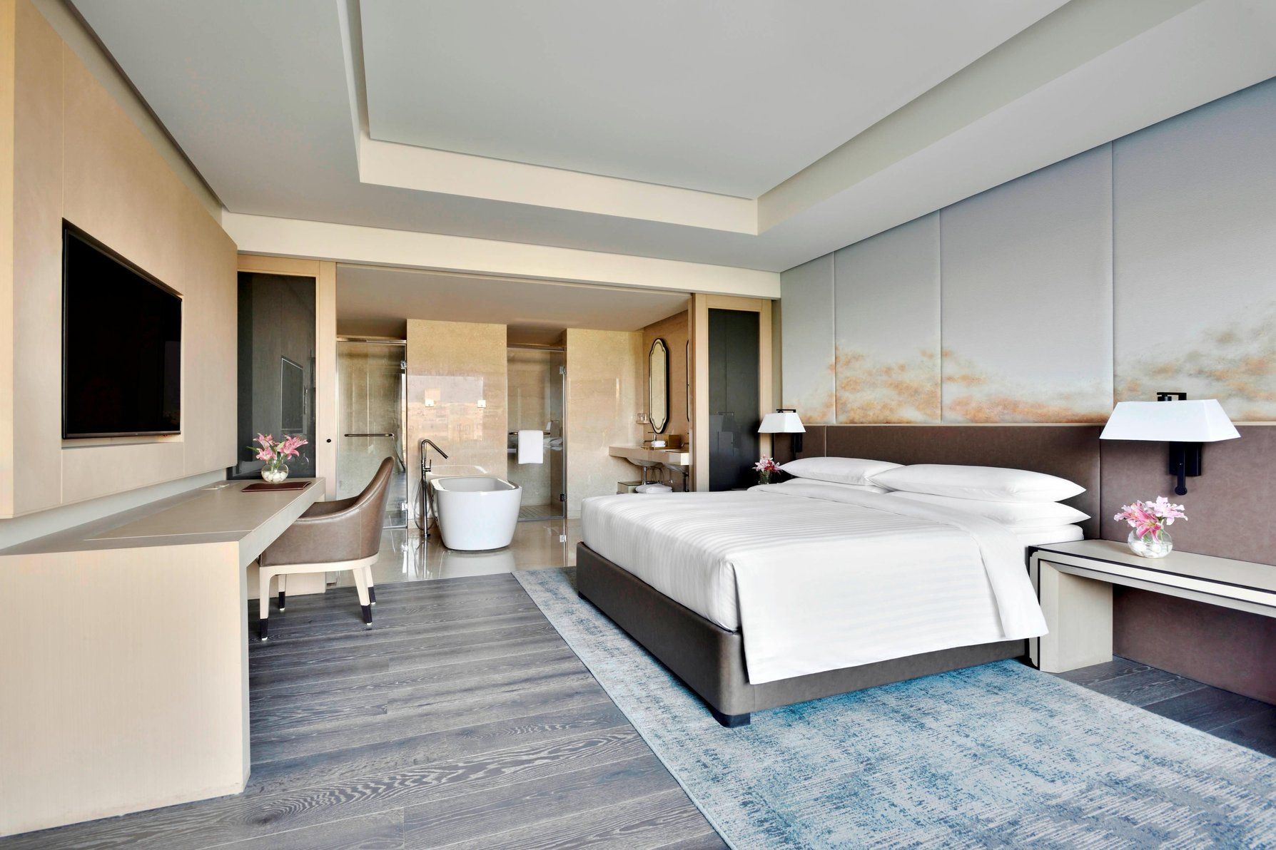 Studio Suite, One King Bed