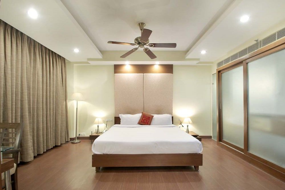 undefined Cambay Resort Jamdoli 10