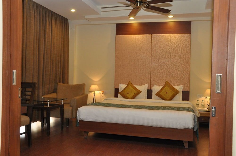 undefined Cambay Resort Jamdoli 8