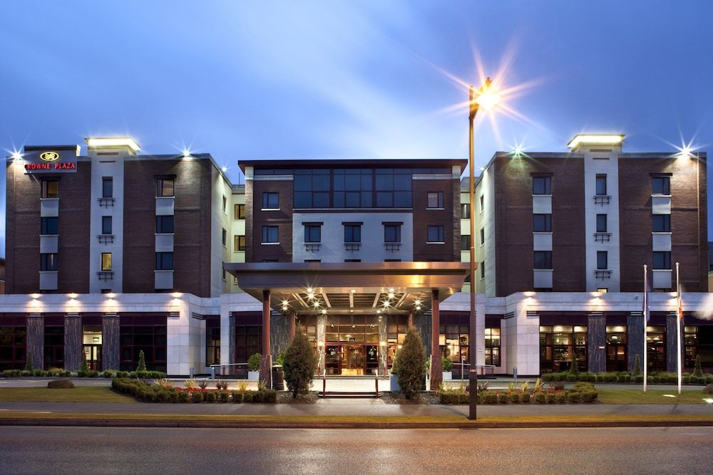 undefined Crowne Plaza Dublin Airport by IHG 6