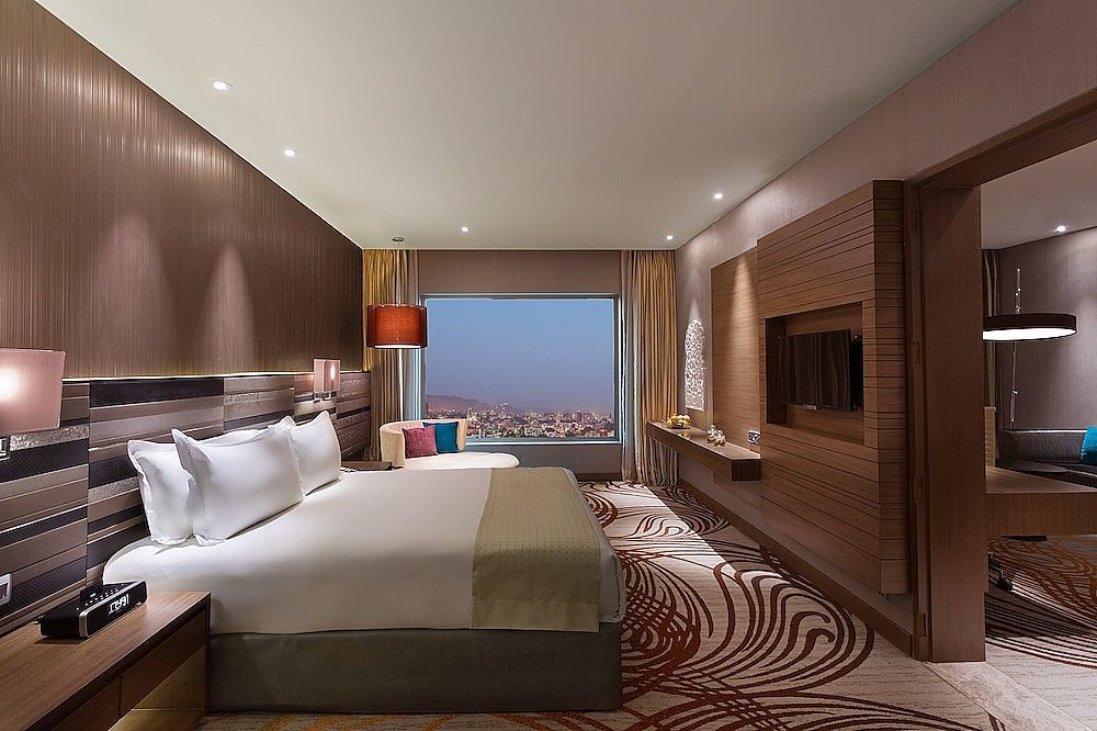 Holiday Inn Jaipur City Centre, an IHG Hotel Standard Room, 1 King Bed, Smoking
