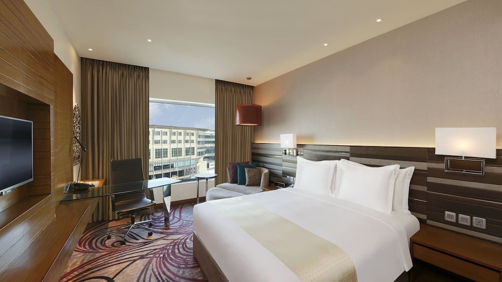 Holiday Inn Jaipur City Centre, an IHG Hotel Standard Room, 1 King Bed, Smoking 2
