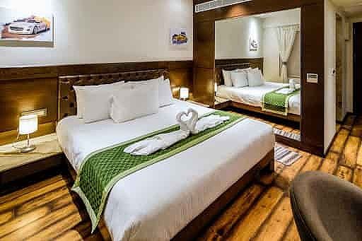 Hotel De Nada Signature Double Room 8