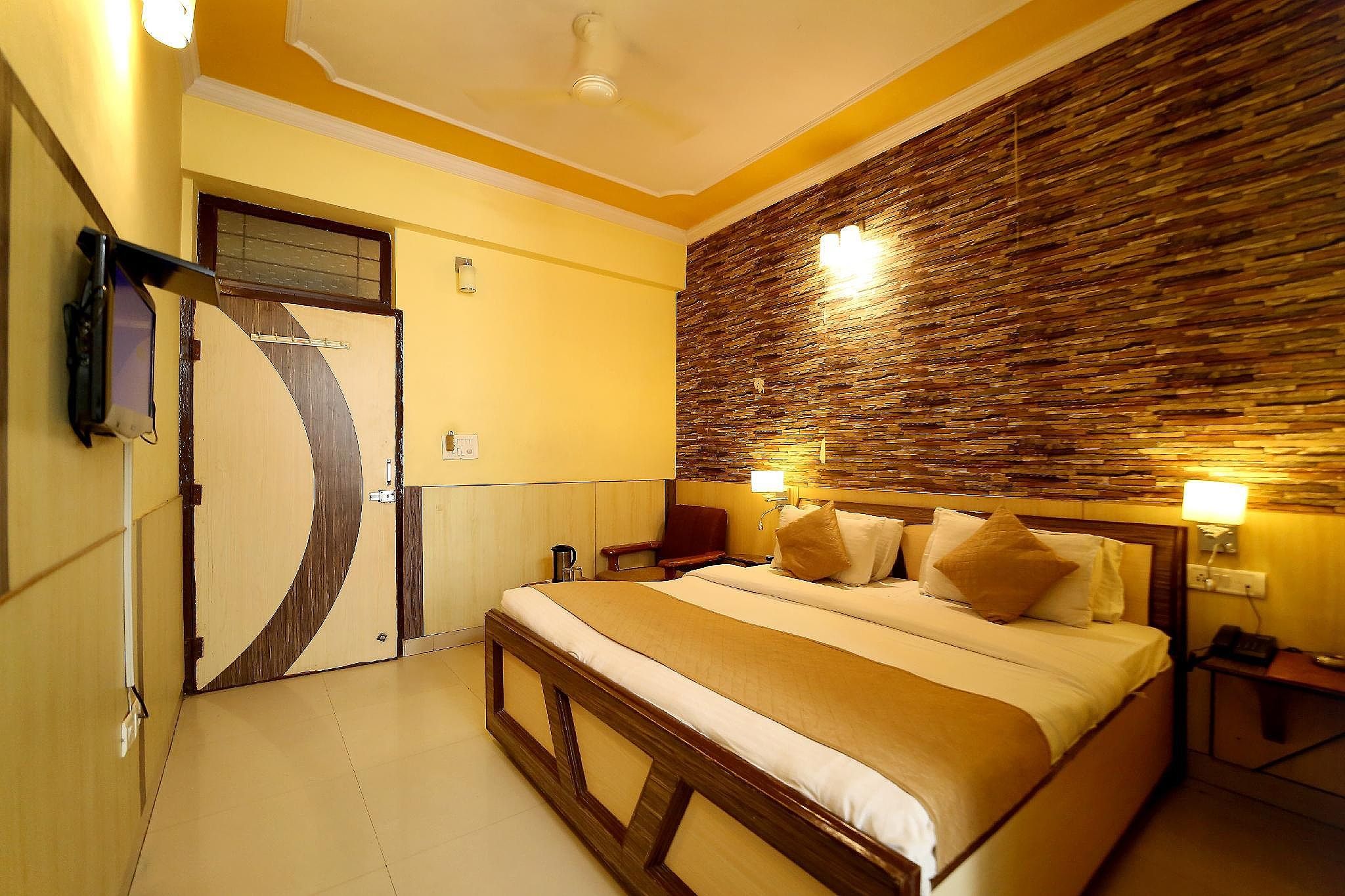 Hotel Golden Heritage