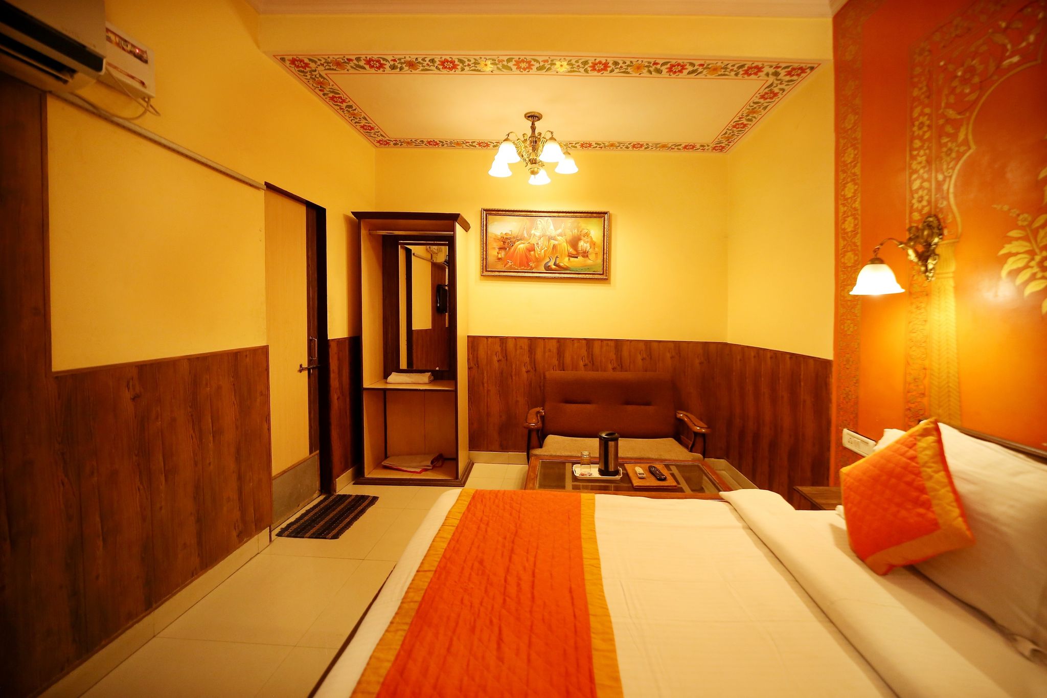 Hotel Golden Heritage