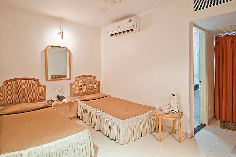 Hotel Kanchandeep Deluxe Room 18