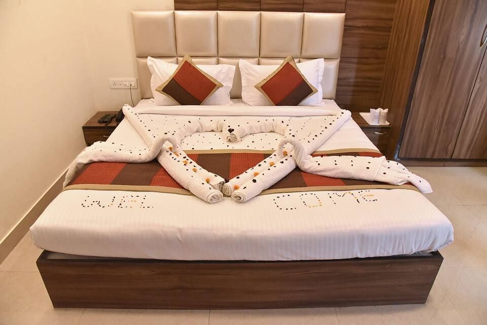 Super Deluxe AC Room