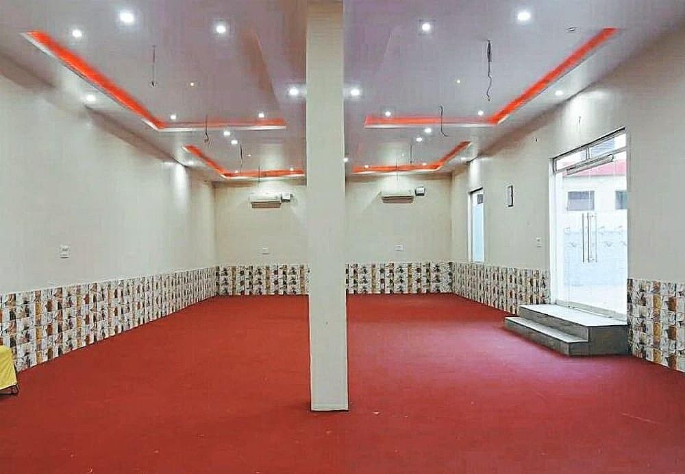 Royal Celebration Inn