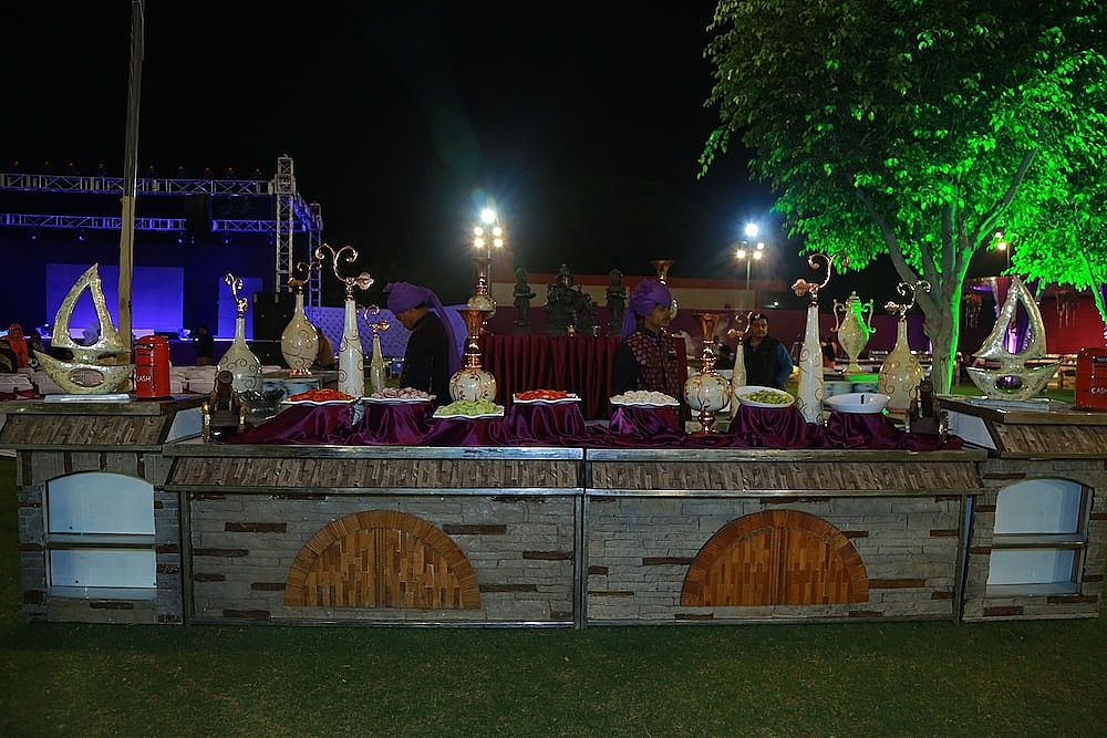 Royal Celebration Inn