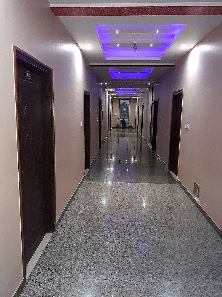 Royal Celebration Inn