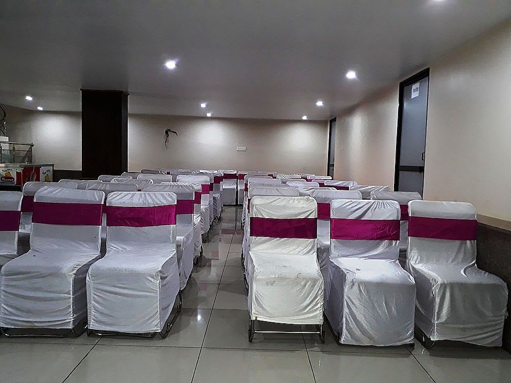 Royal Celebration Inn