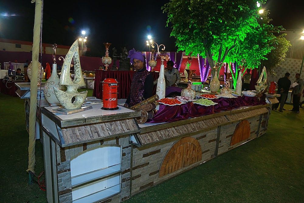 Royal Celebration Inn