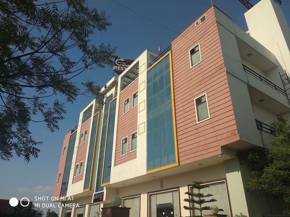 Royal Celebration Inn