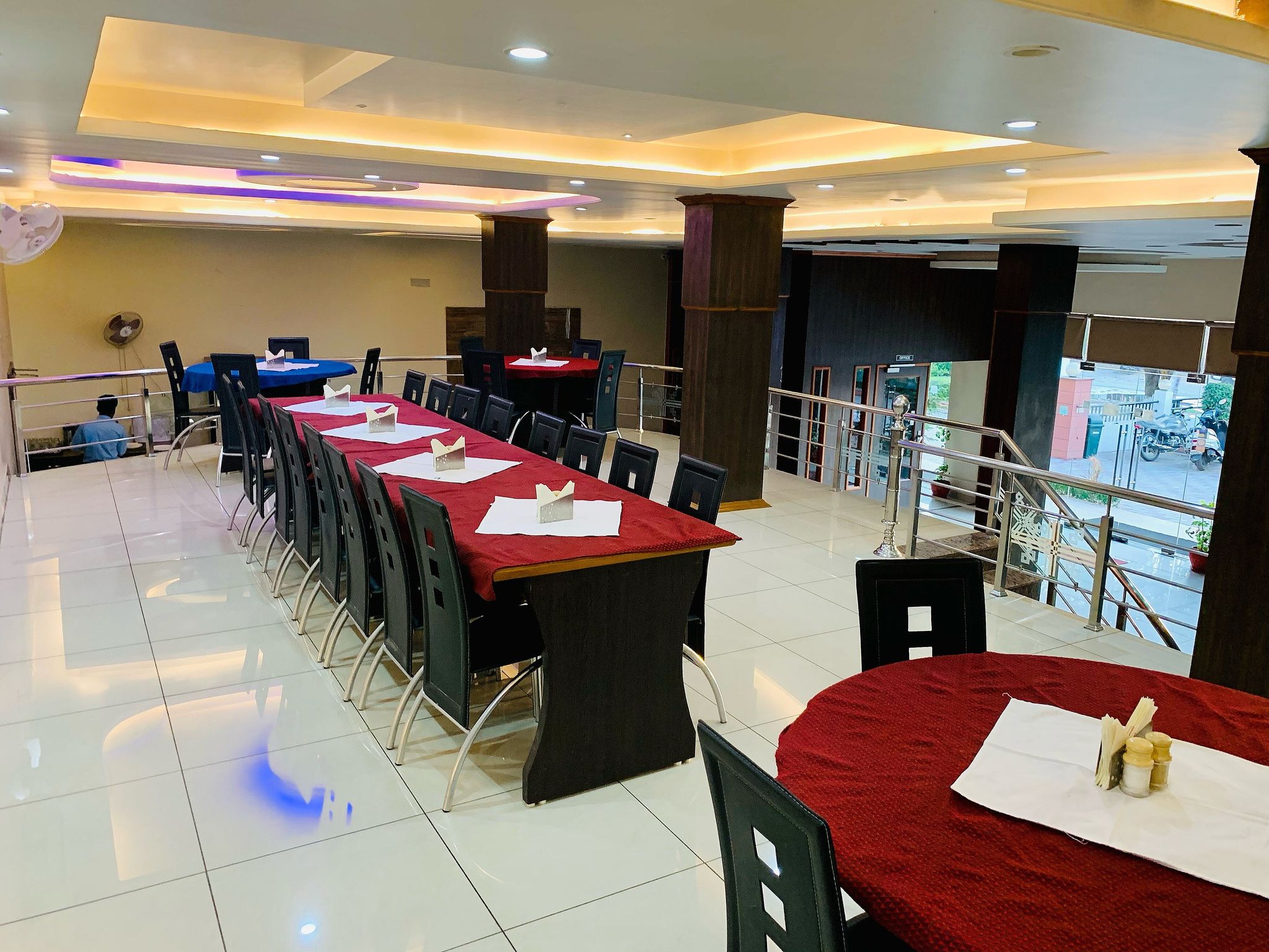 Royal Celebration Inn