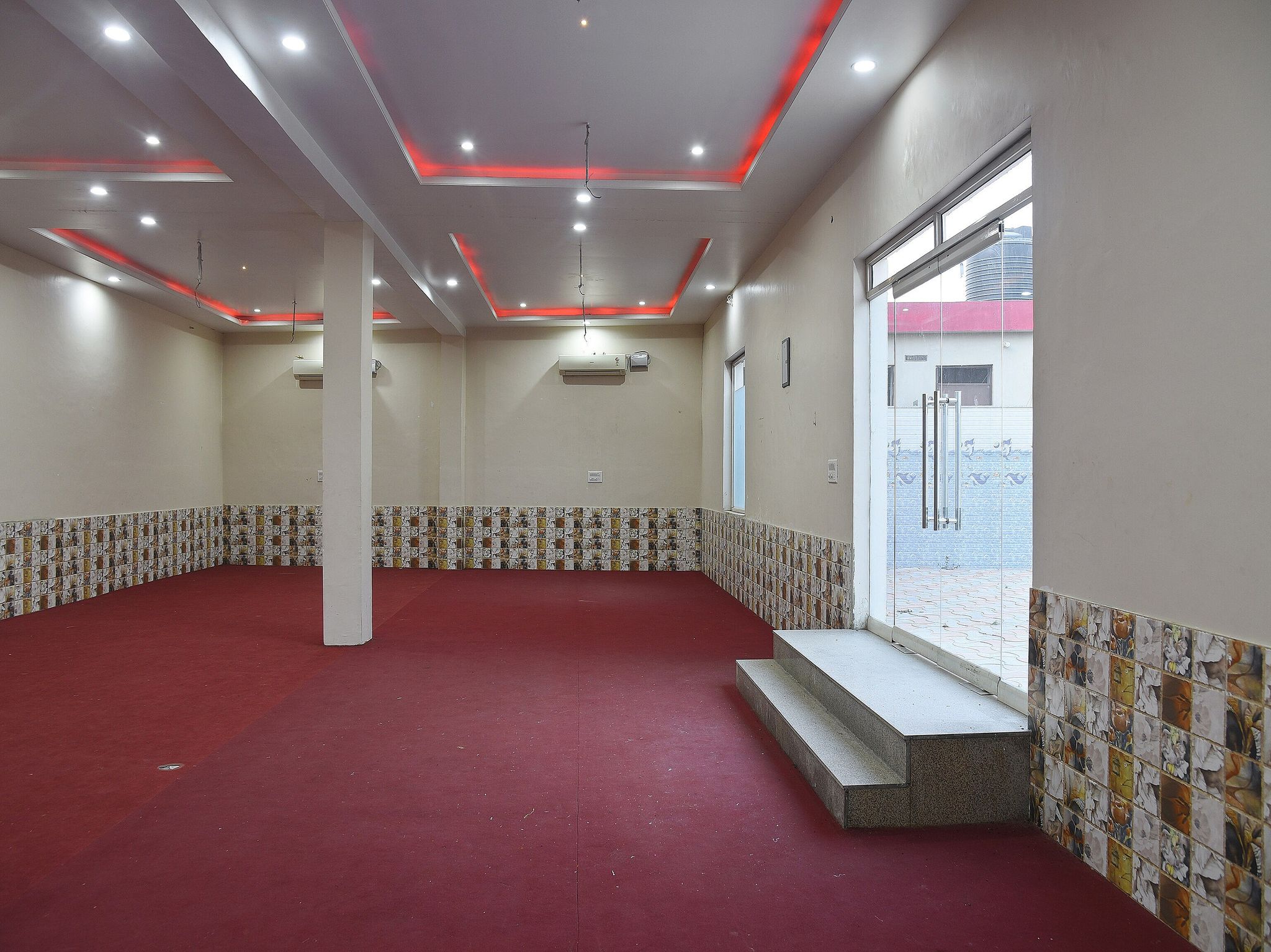 Royal Celebration Inn
