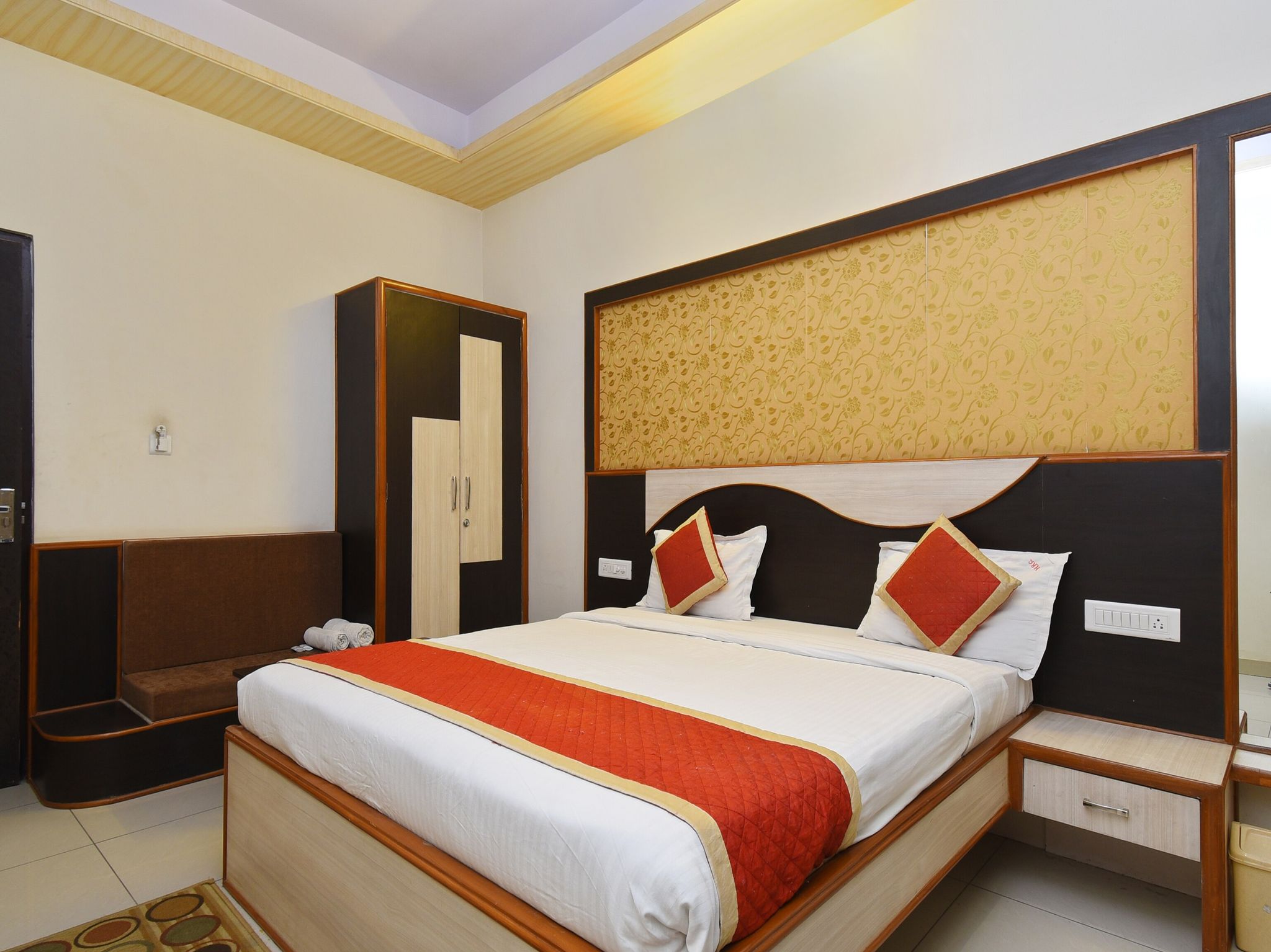 Royal Celebration Inn