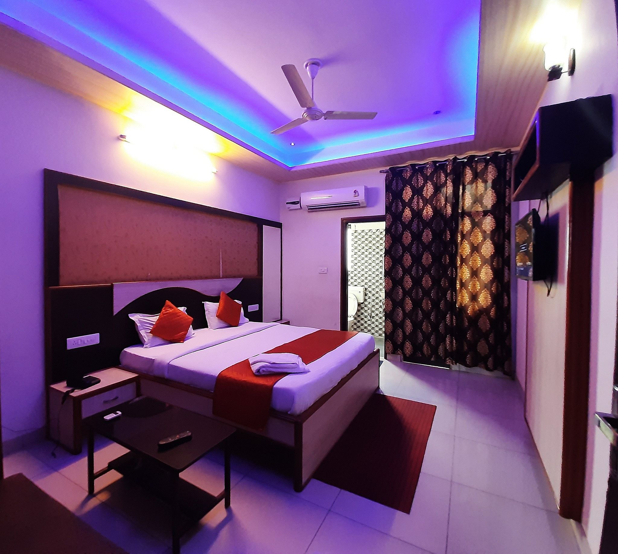 Royal Celebration Inn