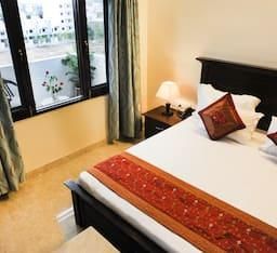 Deluxe Double Studio