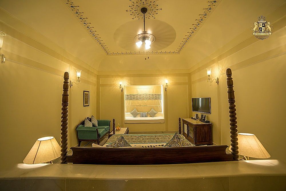 The Vijayran Palace Jharokha Haveli Suite