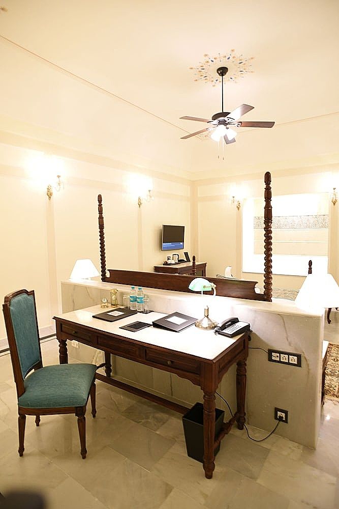 The Vijayran Palace Jharokha Haveli Suite 4