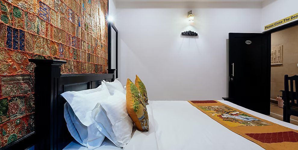 Hotel The Legend Haveli Deluxe Room 3