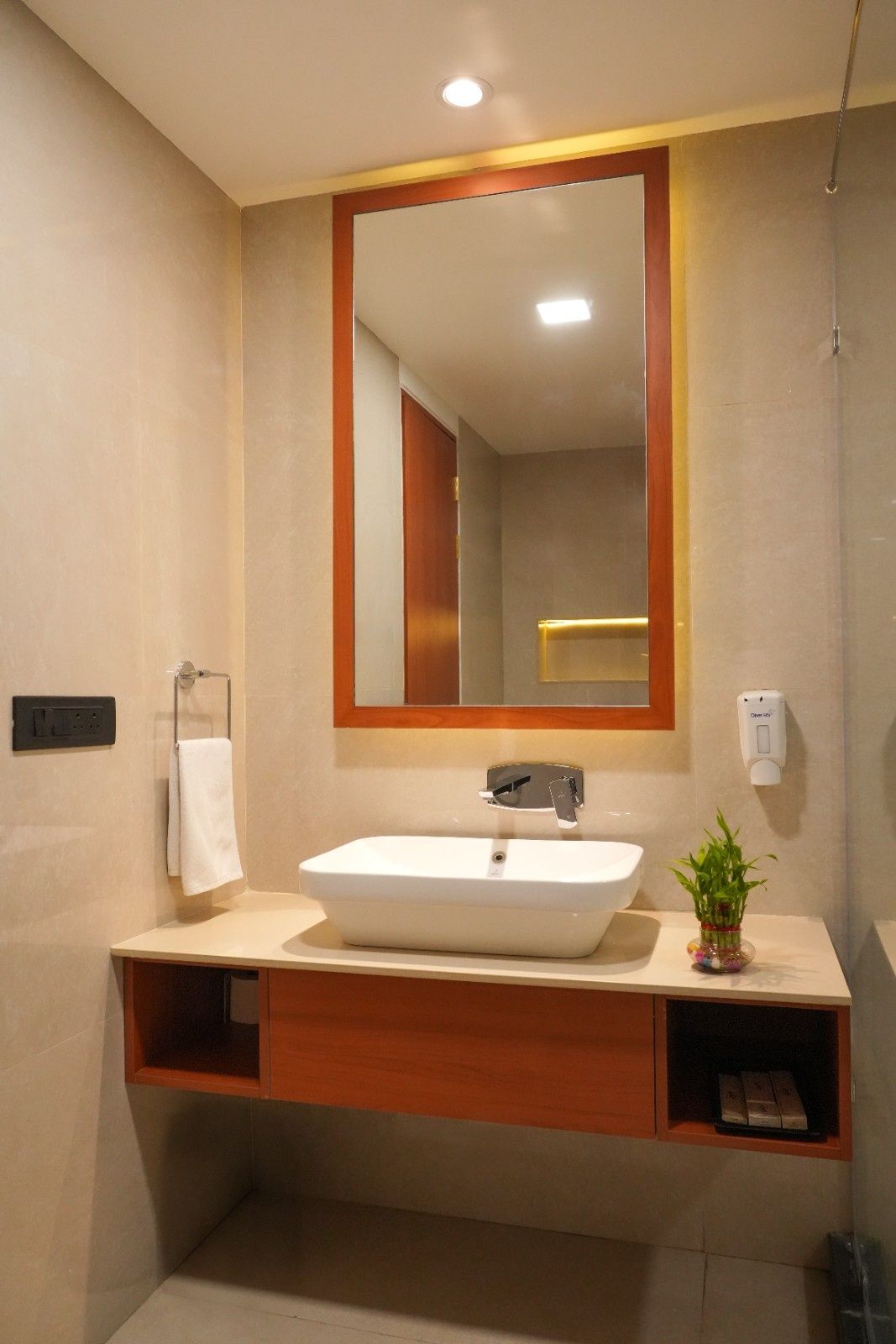 Hotel Aram, Jamnagar Apartment Suite 2