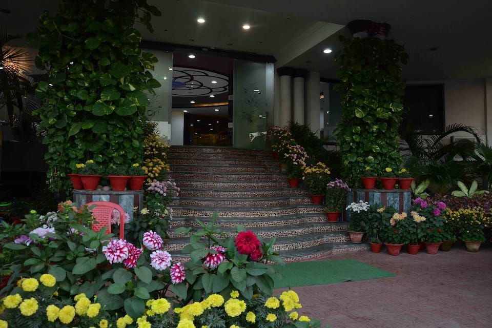 undefined Hotel Aryan 9