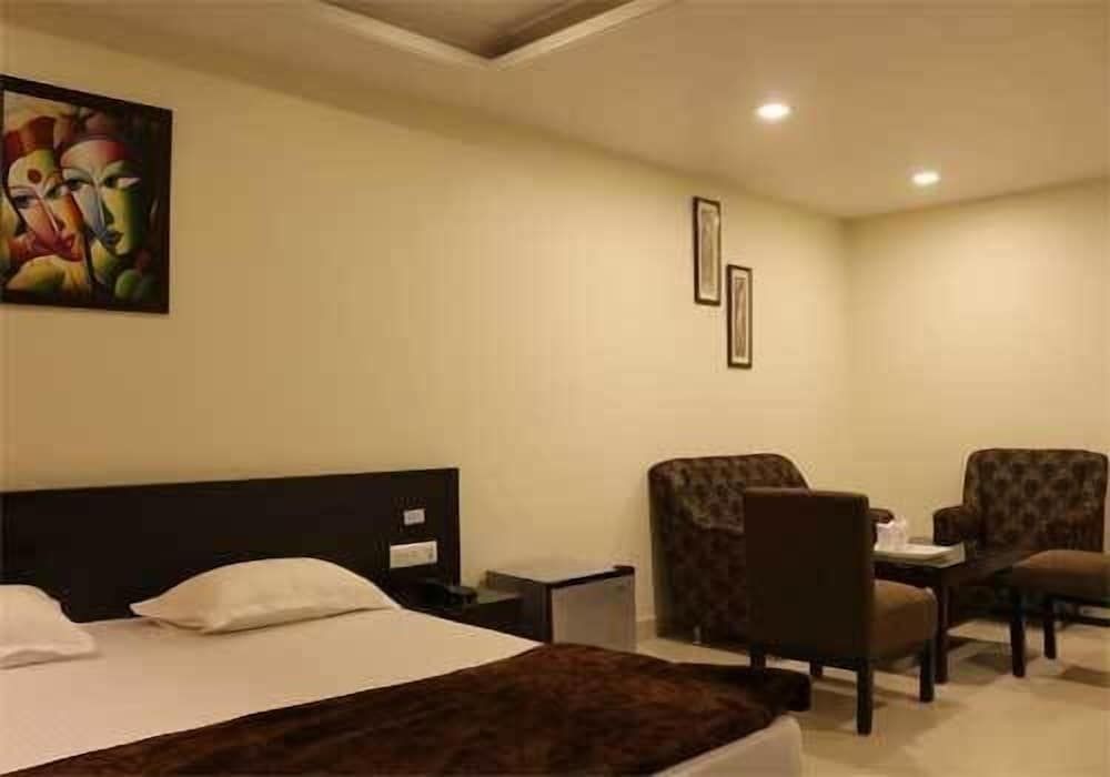 undefined The Mohini Royale 5