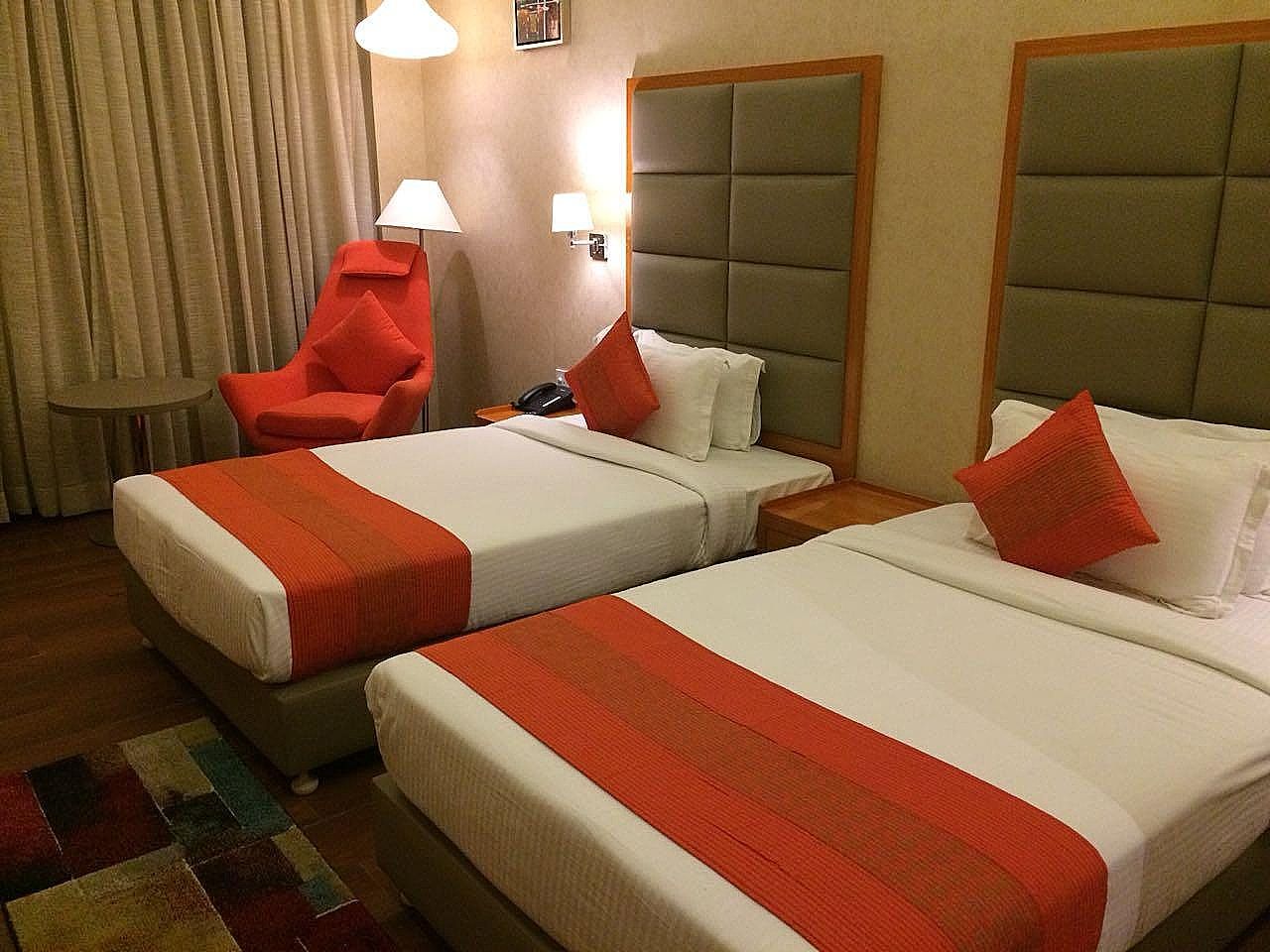DNG The Grand Boutique Room with Double and Single Bed 3
