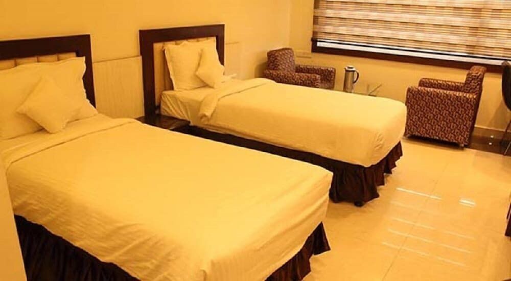 Hotel Grand Meridian Deluxe Room 2