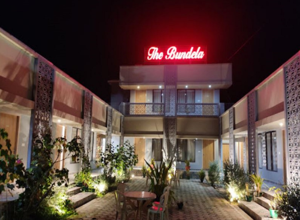 HOTEL THE BUNDELA