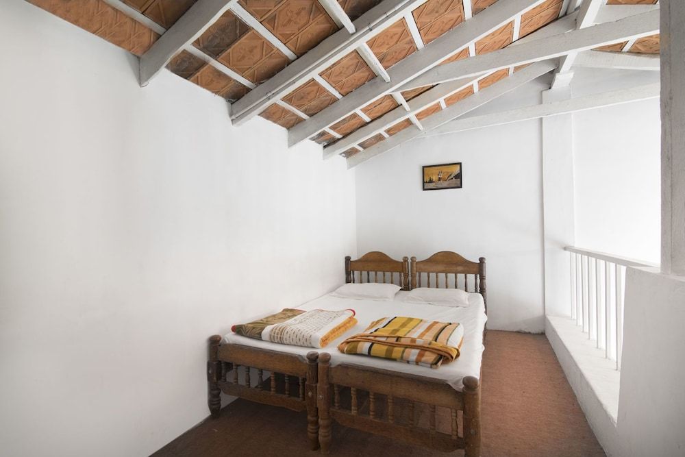 GuestHouser 1 BR Farmhouse c09a Comfort Room, 1 Double Bed