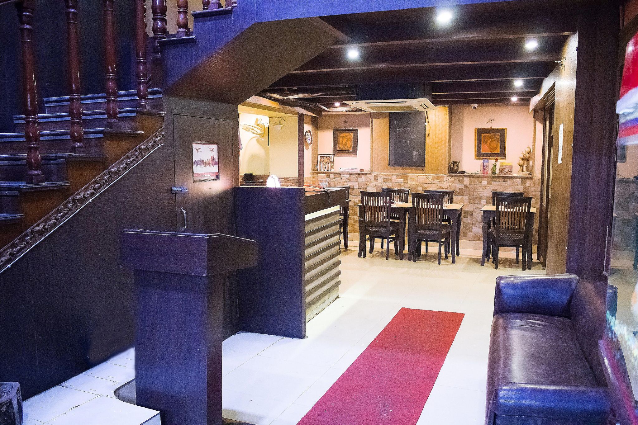 undefined Flavours Inn 6