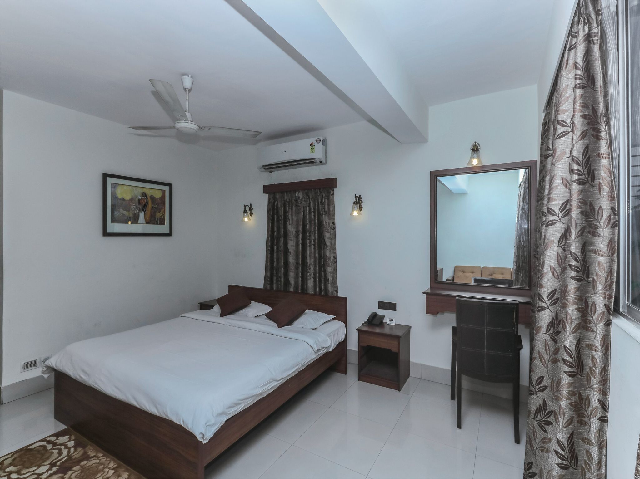 undefined Wise Owl Comfotel 5