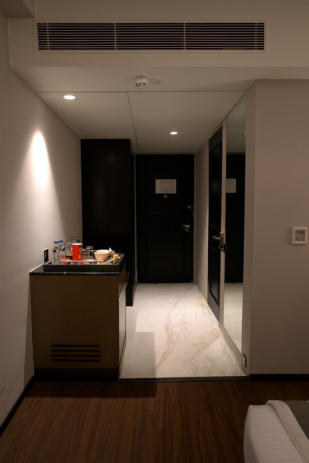 Aauris Luxury Room 5