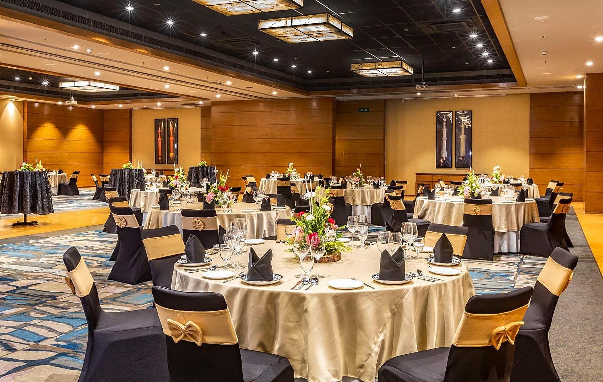 Banquet hall