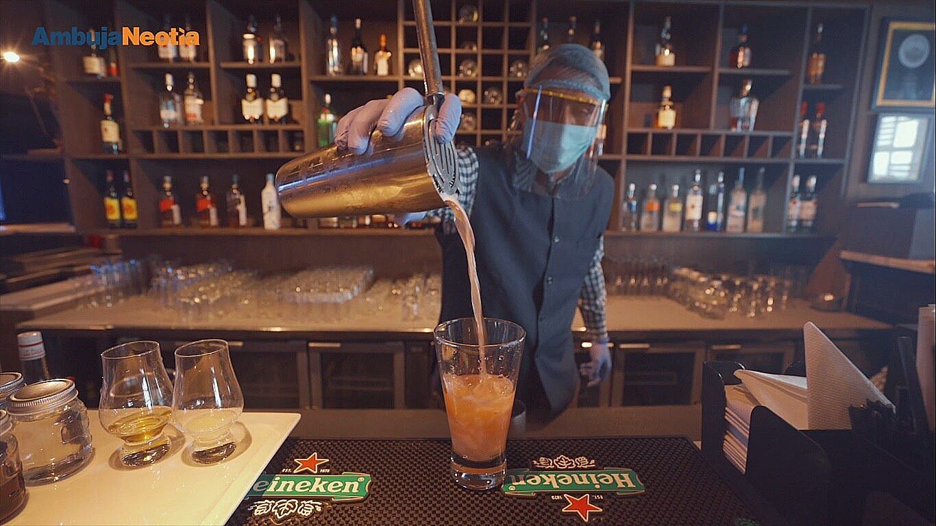 Bar