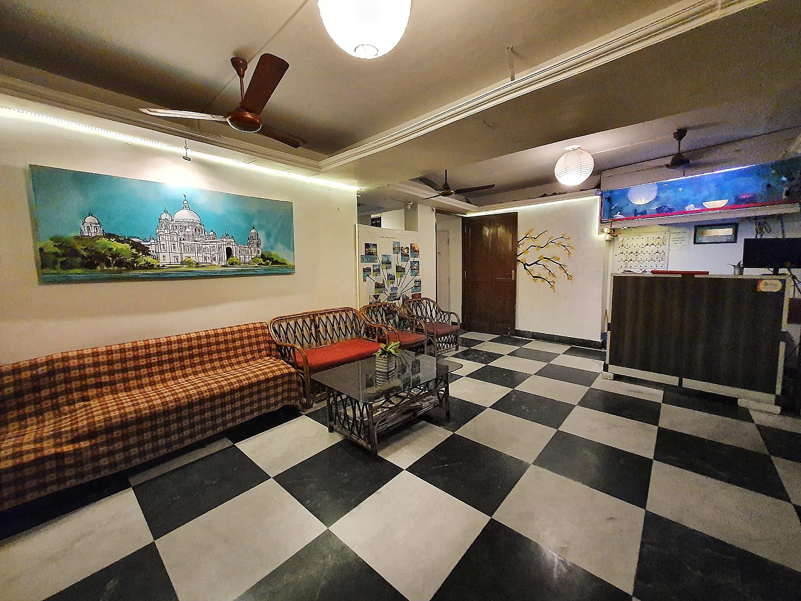 undefined Georgian Inn 3