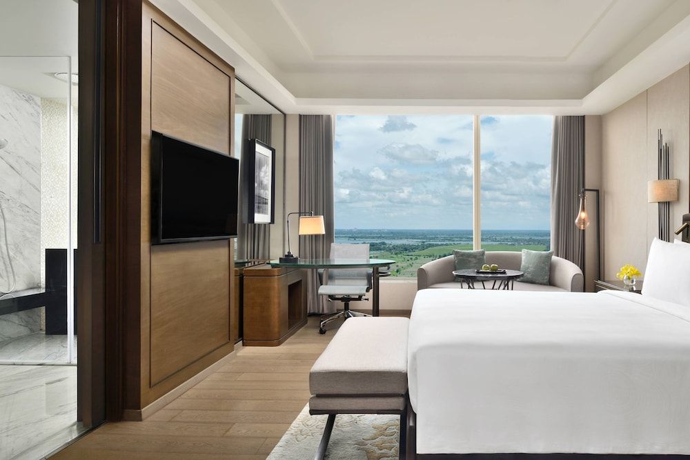 JW Marriott Hotel Kolkata Room, 1 King Bed 4