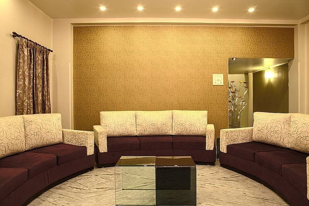 undefined Simi International - The Imperial