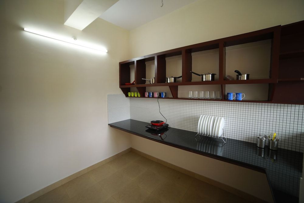 Indeevaram Residency Executive Apartment, 1 Bedroom, Non Smoking, Kitchen 11