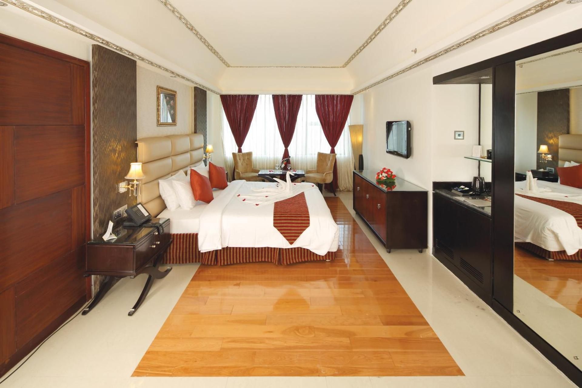 Windsor Rajadhani Deluxe Room 2