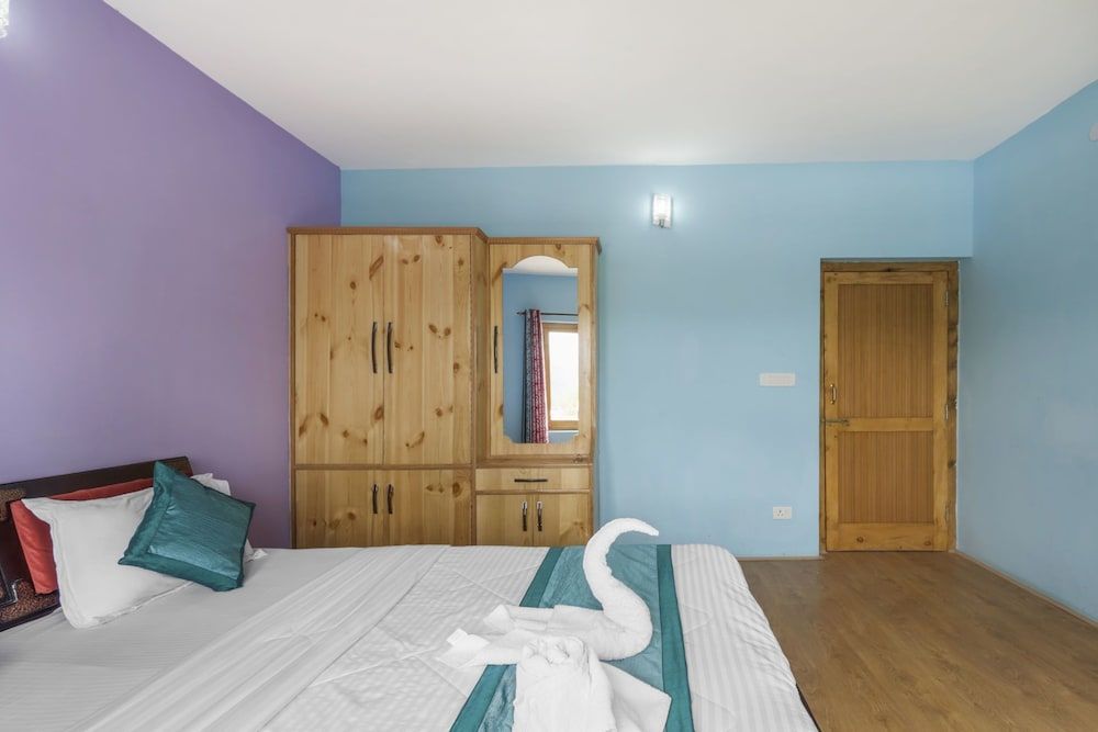 GuestHouser 1 BR Guest house 9202 Classic Duplex, 1 Double Bed 5