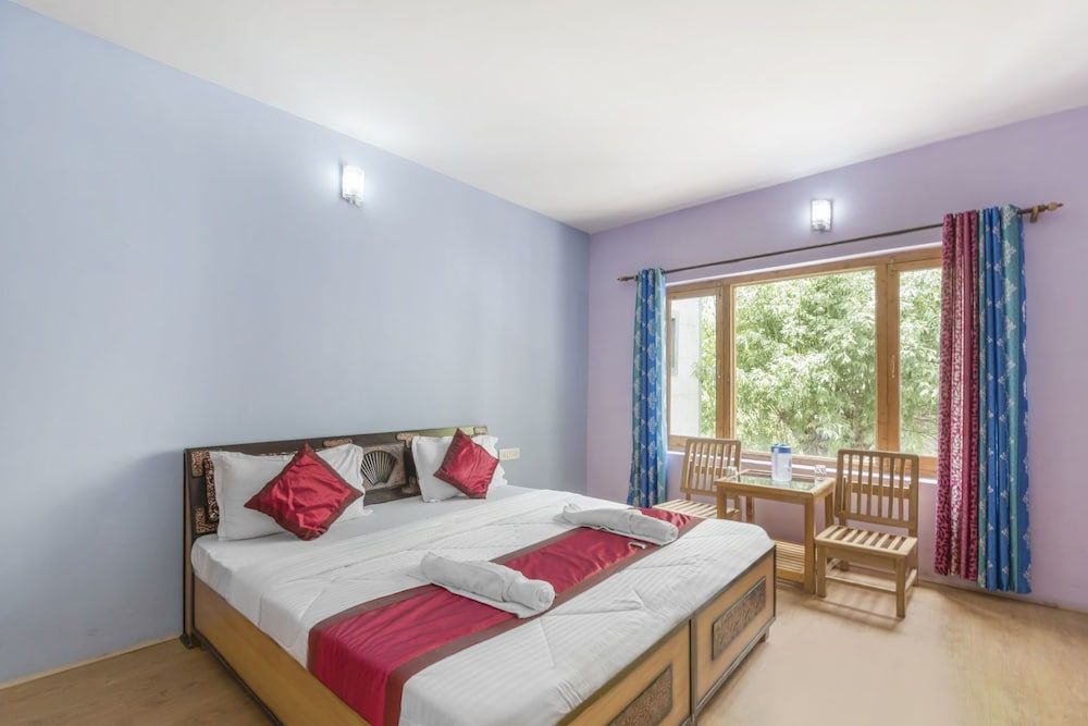 GuestHouser 1 BR Guest house 9202 Classic Duplex, 1 Double Bed 9