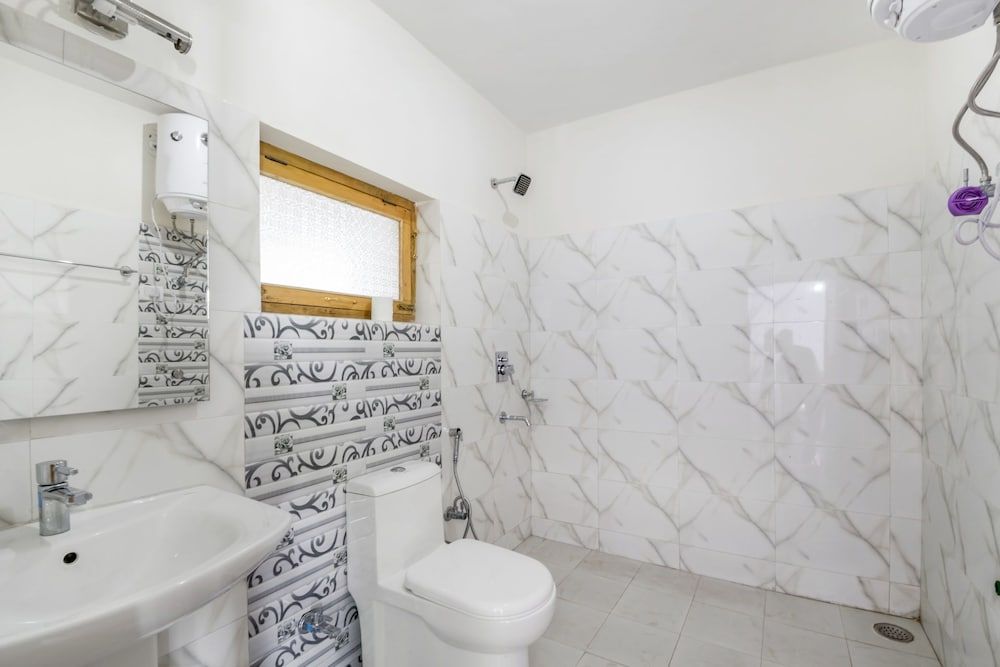 GuestHouser 1 BR Guest house 9202 Classic Duplex, 1 Double Bed 15