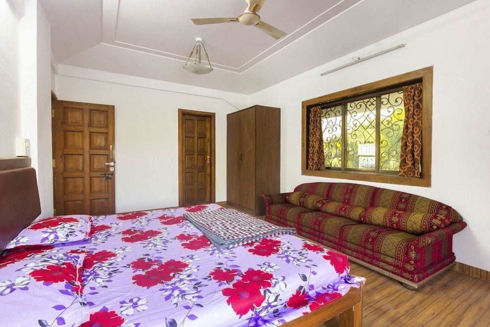 GuestHouser 4 BHK Bungalow 7283 Comfort House, 4 Bedrooms, Private Pool 16