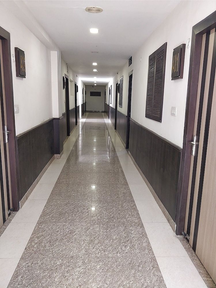 undefined Central Hotel 5