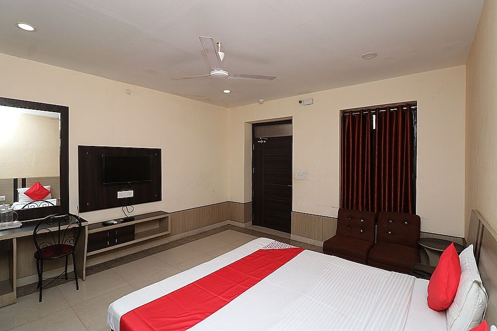 Central Hotel Double Room 3