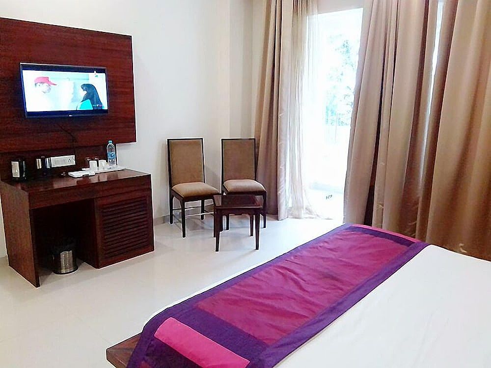 Executive Double Room, 1 Bedroom, Balcony, Garden View